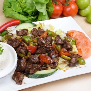 Bò Lúc Lắc / Shaking Beef with Rice