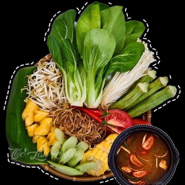 Lẩu Ốc / Snails Hotpot.