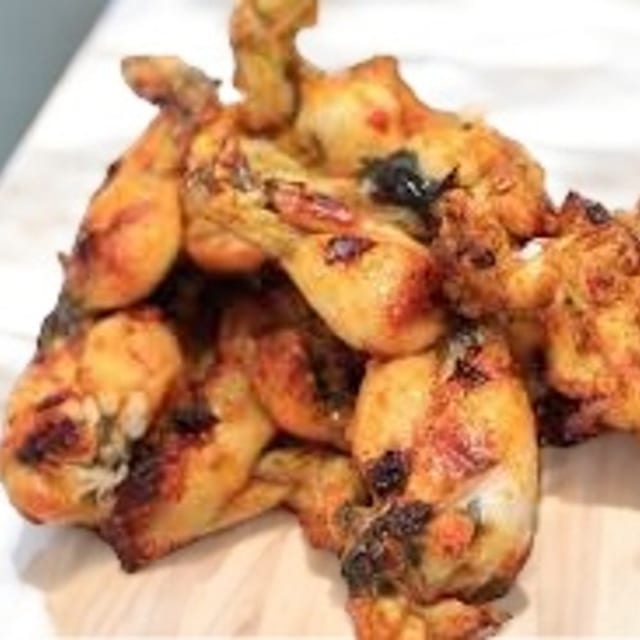 Ếch Tươi Nướng / Grilled Fresh Frogs.