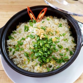 Seafood Fried Rice/ Com Chien Hai San (Tray)
